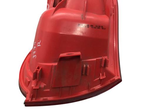 Right taillight VW PASSAT B6 (3C2) 2.0 TDI | BP30706194C35 