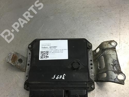 Used Engine control unit (ECU) TOYOTA YARIS (_P9_) 1.3 VVT-i (SCP90_, SCP90R) (87 hp) 9690577
