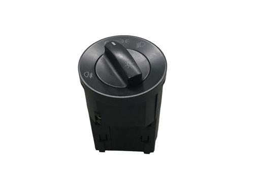 Used Headlight switch VW POLO (9N_, 9A_) 1.2 12V (64 hp) 19340836
