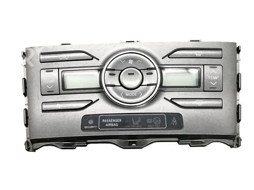 AC Styreenhet / Manøvreringsenhet TOYOTA AURIS (_E15_) 1.4 (ZZE150_, ZZE150R) (97 hp) 30908192