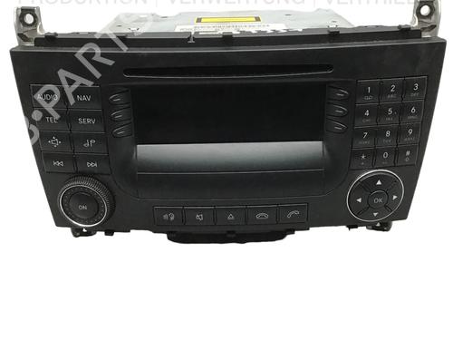 Used Radio MERCEDES-BENZ C-CLASS (W203) C 270 CDI (203.016) (170 hp) 15821220