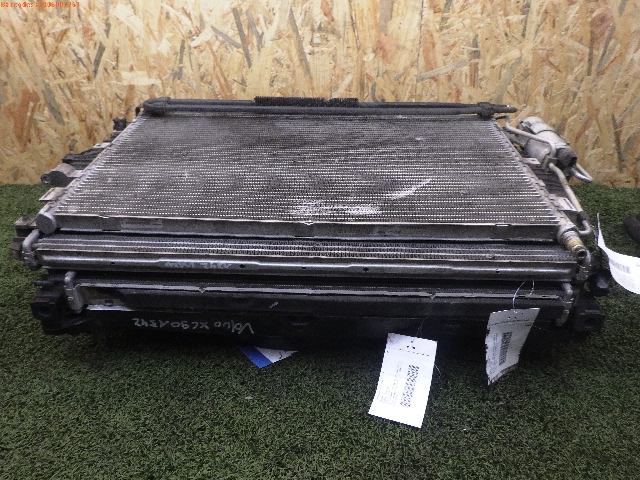Water radiator VOLVO XC90 I (275) D5 AWD 5064526 | B-Parts