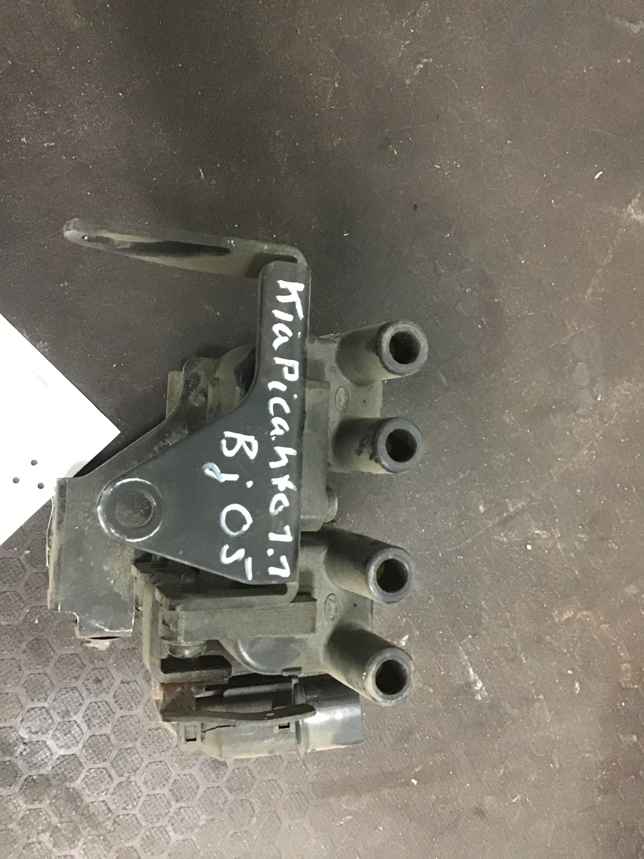 Ignition coil KIA PICANTO (SA) 1.1 6067426 BParts