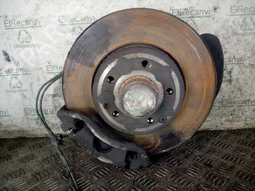 Used Left front steering knuckle MERCEDES-BENZ C-CLASS (W203) C 220 CDI (203.006) (136 hp) 10197149