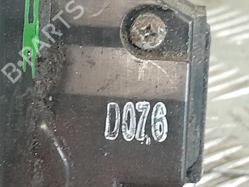 Front left lock TOYOTA COROLLA (_E12_) 1.6 VVT-i (ZZE121_, ZZE121R) | BP26005750C98