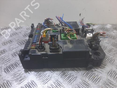 Used Fuse box Fuse box PEUGEOT 307 Break (3E) [2002-2009] 35771101 35771101
