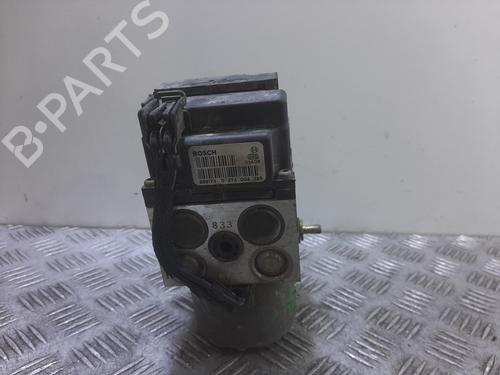Used ABS pump ABS pump RENAULT SCÉNIC I MPV (JA0/1_, FA0_) 1.6 (JA00, JA16, JA15, JA19, JA1V, JA2B, JA2C, JA0B,... (107 hp) 33243578 33243578