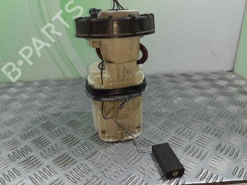 Used Fuel pump SEAT LEON (1M1) 1.6 16 V (105 hp) 8162696