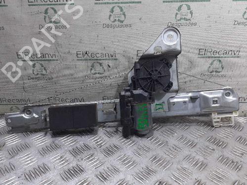 Used Rear right window mechanism RENAULT MEGANE II Saloon (LM0/1_) [2003-2025]  4689598