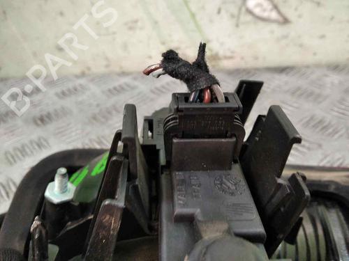 Left tailgate light SEAT LEON (1M1) | BP19399912C79