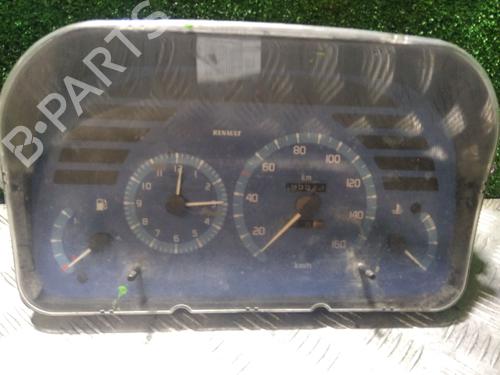 Used Instrument cluster RENAULT MASTER II Bus (JD) [1997-2010]  26700699