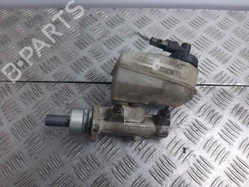 Used Brake master cylinder RENAULT SCÉNIC I MPV (JA0/1_, FA0_) 1.6 16V (116 hp) 6983868