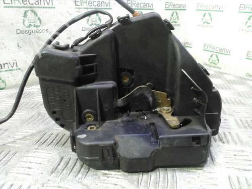 Venstre bagtil lås MERCEDES-BENZ C-CLASS (W203) C 180 Kompressor (203.046) (143 hp) 4520447