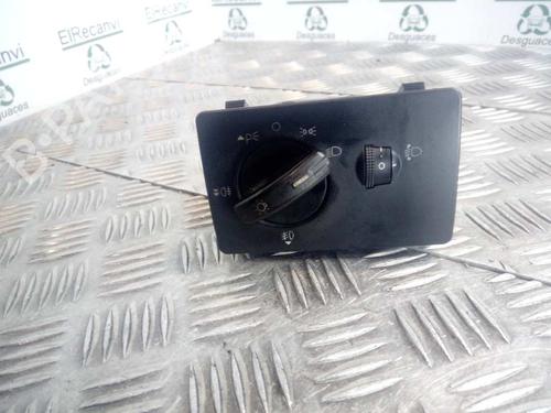 Forlygtekontakt FORD FOCUS II (DA_, HCP, DP) [2004-2013]  4521131