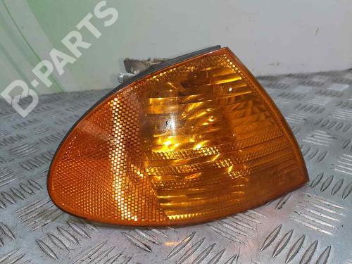 Used Right front indicator Right front indicator BMW 3 Touring (E46) 320 d (136 hp) 7516736 7516736