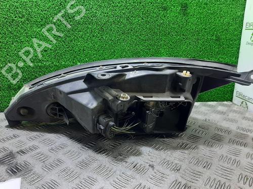 Right headlight FORD FOCUS I (DAW, DBW) 1.8 TDCi | BP21537275C29