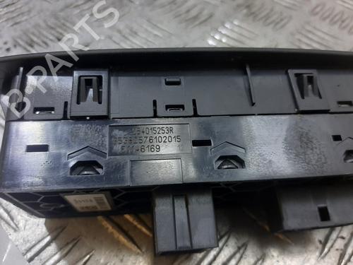 Left front window switch RENAULT MEGANE IV Hatchback (B9A/M/N_) 1.2 TCe 100 (B9MS) | BP37447808I27 - Image 3