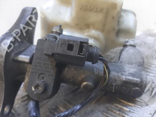 Brake master cylinder SEAT LEON (1P1) 1.6 TDI | BP37645422M77 - Image 3