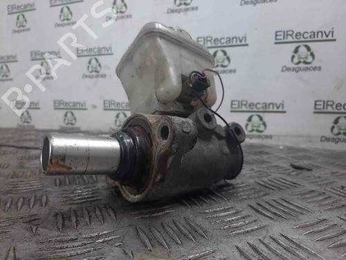 Used Brake master cylinder SUZUKI GRAND VITARA I (FT, HT) 2.0 TD 4x4 (SQ 420D) (86 hp) 10930317