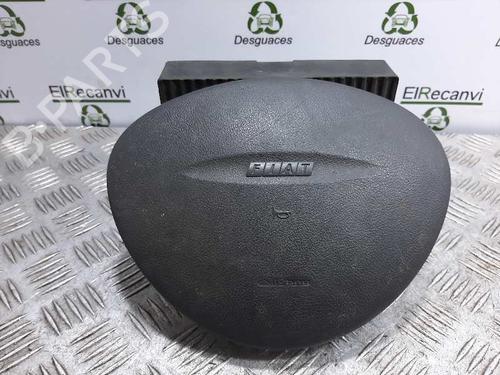 Airbag chauffør FIAT PUNTO (188_) 1.2 60 (188.030, .050, .130, .150, .230, .250) (60 hp) 5863043