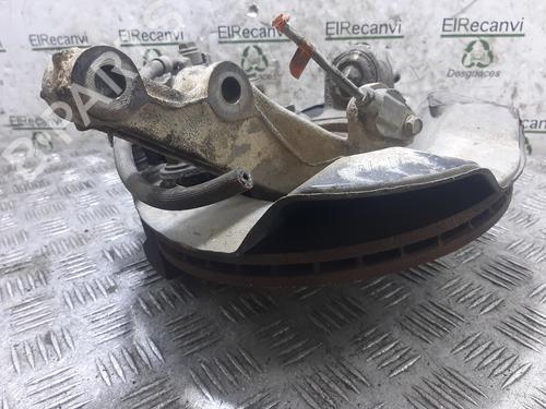 Right front steering knuckle HONDA CIVIC VII Hatchback (EU, EP, EV) | BP17029729M26