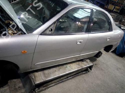 Left front window switch DAEWOO NUBIRA Saloon (J100) 1.6 16V | BP4547226I27