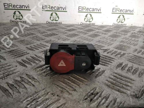 Used Warning switch RENAULT CLIO III (BR0/1, CR0/1) [2005-2014]  20929873