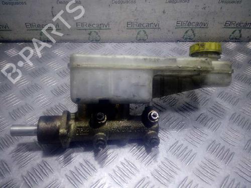 Used Brake master cylinder PEUGEOT BOXER Van (244) 2.2 HDi (101 hp) 4521557