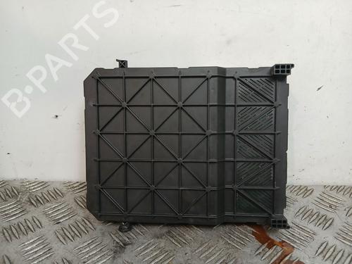 fuse-box-peugeot-407-6d_-2004-2005-2006-2007-2008-2009-2010-2011-36870810 main image