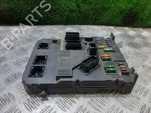 Used Fuse box CITROËN C3 I (FC_, FN_) [2002-2013]  28525252