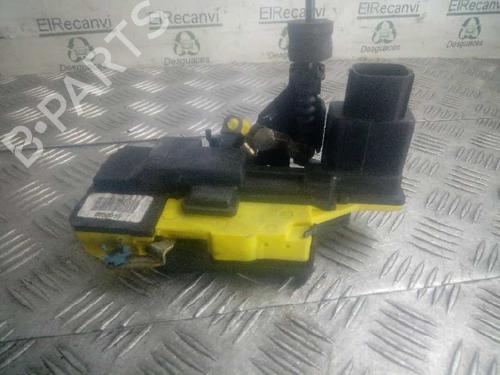 Used Rear right lock VOLVO XC90 I (275) T6 AWD (272 hp) 5109837