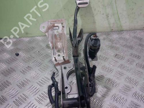 Used Break pedal VOLVO C30 (533) 2.0 D (136 hp) 9690032
