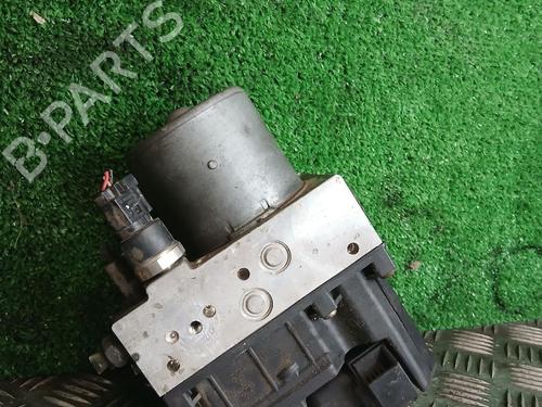 ABS Bremseaggregat ABS Bremseaggregat TOYOTA COROLLA (_E12_) 1.6 VVT-i (ZZE121_, ZZE121R) (110 hp) 33942532 33942532