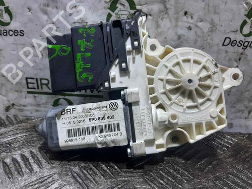 Used Right rear window switch Right rear window switch 15847257 15847257