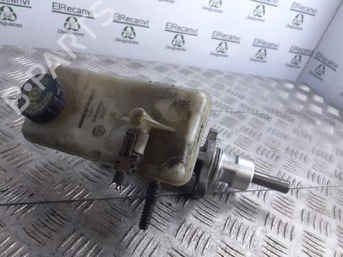 Used Brake master cylinder Brake master cylinder OPEL VIVARO A Bus (X83) [2001-2015] 6579779 6579779