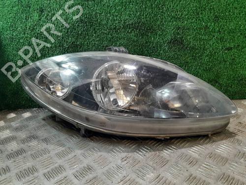 Used Right headlight Right headlight 38538079 38538079