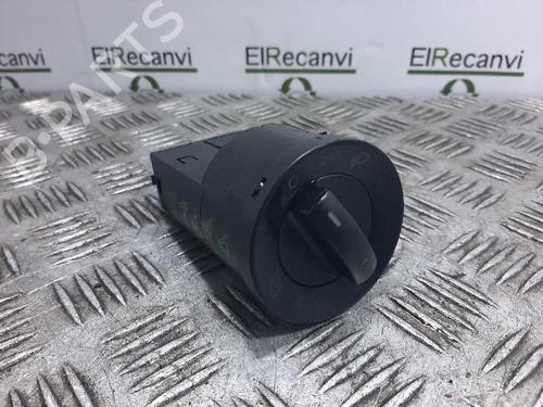 Used Headlight switch VW POLO IV (9N_, 9A_) 1.4 16V (75 hp) 6154384