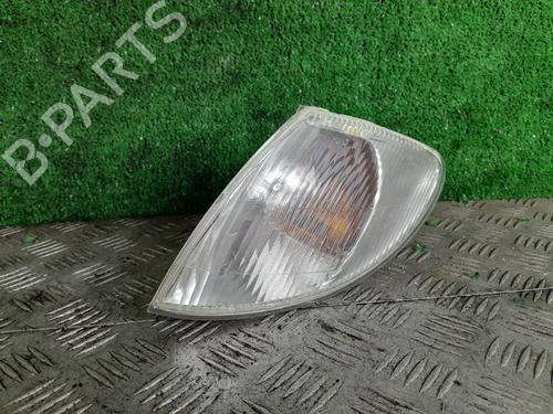 Blinker vorne links für RENAULT MEGANE I Classic (LA0/1_) 1.6 e (LA0F, LA0S) (90 hp) 24572392