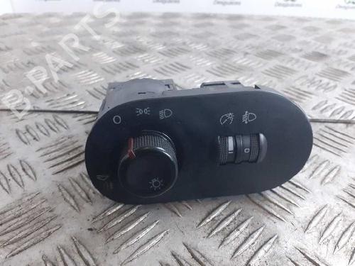 Used Headlight switch SEAT IBIZA III (6L1) 1.4 16V (75 hp) 6549140