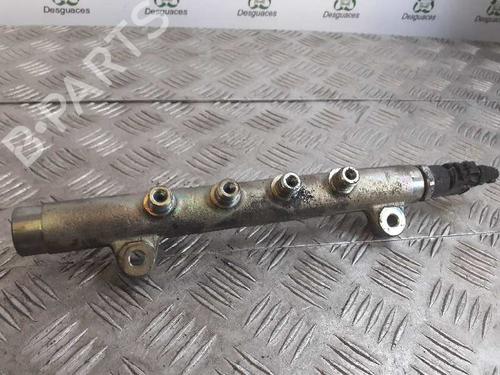 Rail D'Injecteurs ALFA ROMEO 147 (937_) 1.9 JTD 16V (937.AXG1B, 937.BXG1B) (140 hp) 0445214040 | 46768653