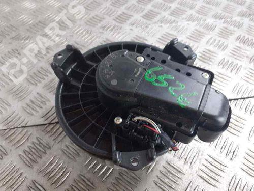Heater blower motor TOYOTA YARIS (_P9_) 1.4 D-4D (NLP90_, NLP90R) | BP5630996M62 