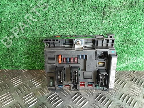 Used Fuse box CITROËN C5 I (DC_) 2.0 HDi (DCRHZB, DCRHZE) (109 hp) 31027071
