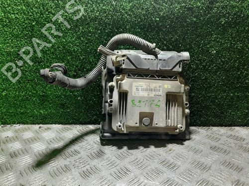 Used Engine control unit (ECU) OPEL ASTRA H (A04) [2004-2014]  24333904