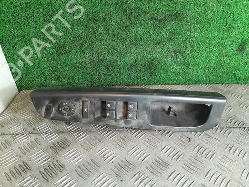 Used Left front window switch KIA CEE'D Hatchback (ED) [2006-2012]  25608720