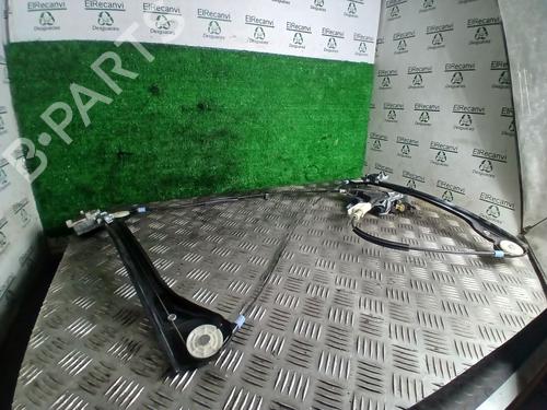 Vindusheismekanisme høyre foran BMW 3 Coupe (E46) 318 Ci (143 hp) 32251244