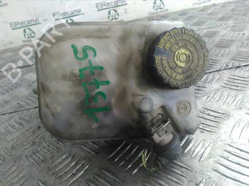 Used Brake master cylinder PEUGEOT 306 Hatchback (7A, 7C, N3, N5) [1993-2003]  4529596