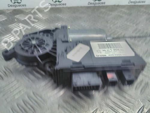 Rudehejsemotor forskærm højre PEUGEOT 307 SW (3H) [2002-2009]  4541378