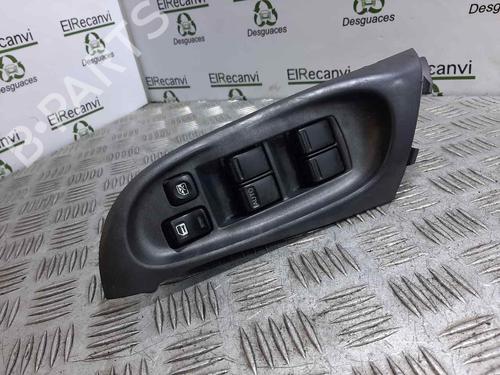 Used Left front window switch NISSAN ALMERA II Hatchback (N16) [2000-2025]  7096840