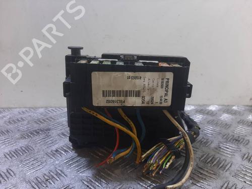 Used Fuse box Fuse box 38957542 38957542