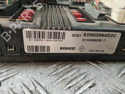 Fuse box RENAULT MEGANE II (BM0/1_, CM0/1_) 1.5 dCi (BM02, BM13, BM2A, CM02, CM13) | BP19409309E1